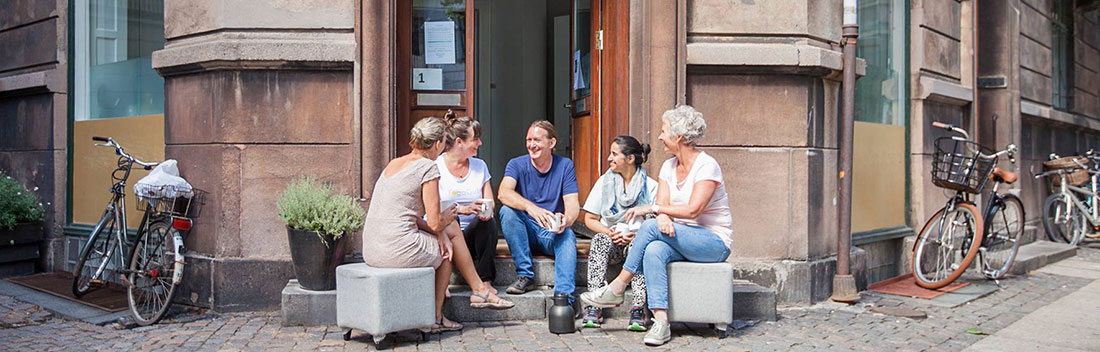 Indgang til Yoga Being på Prinsesse Maries Alle 13, Frederiksberg